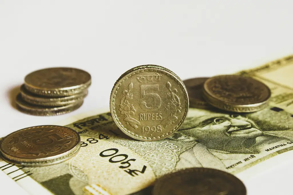 公保年金一次領：終結鐵飯碗，解放退休金？